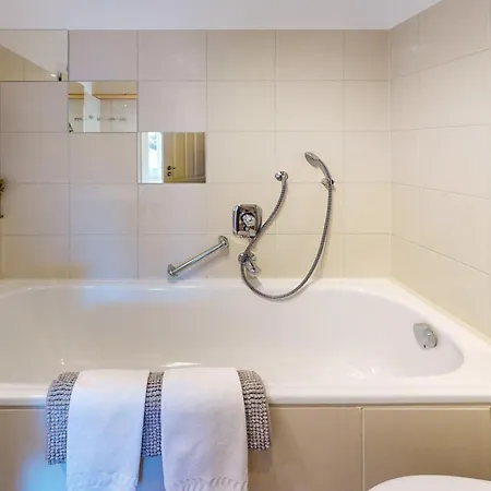 Appartamento Alberta*****