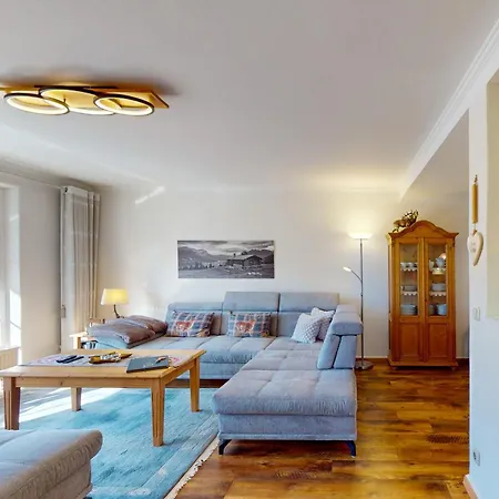 Alberta***** Apartament *